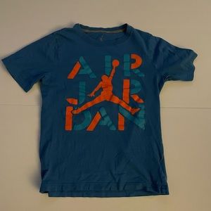 Nike Air Jordan Jumpman Graphic T Shirt Youth Large Blue & Orange Logo.